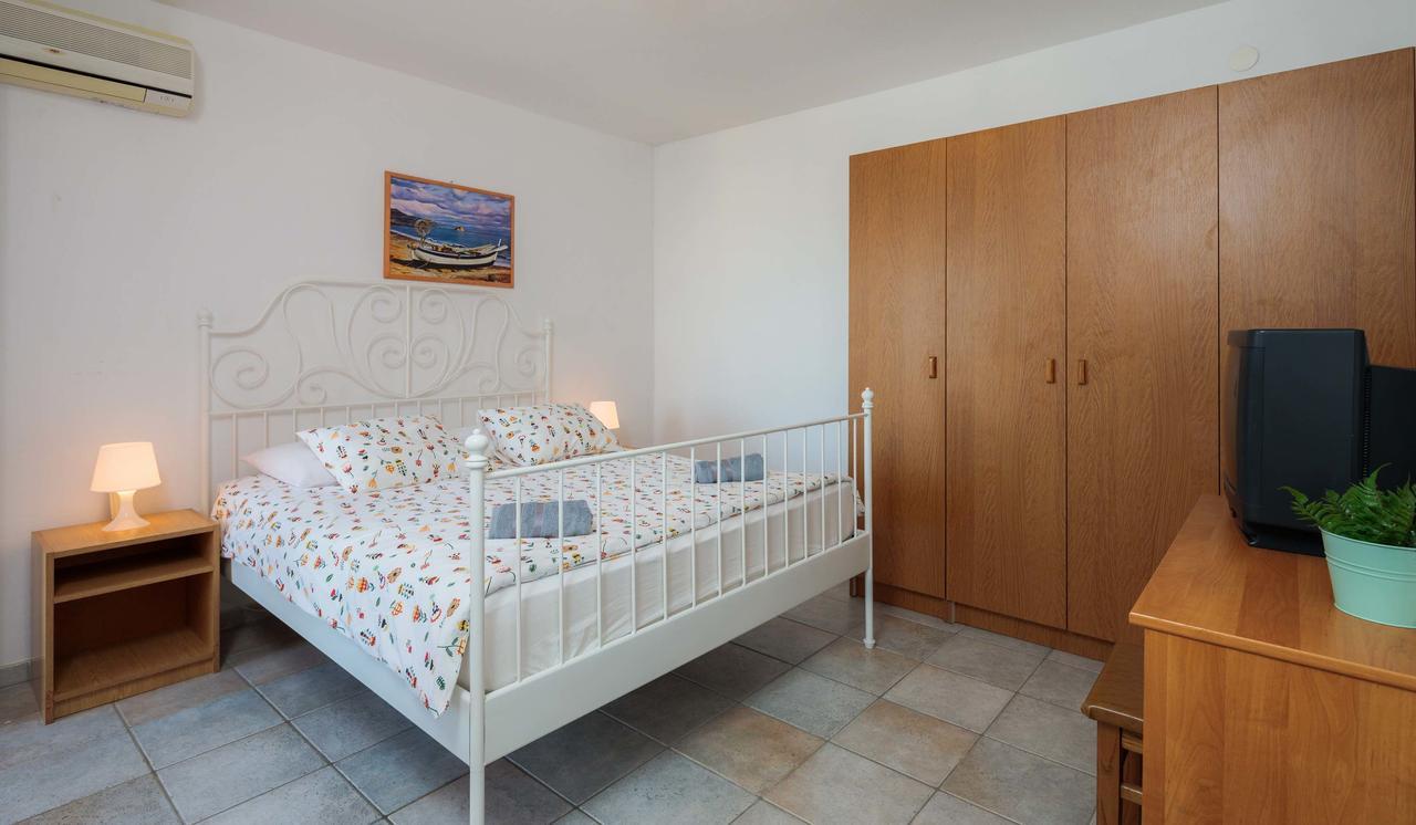 Apartments Loncar Seget Vranjica Zewnętrze zdjęcie