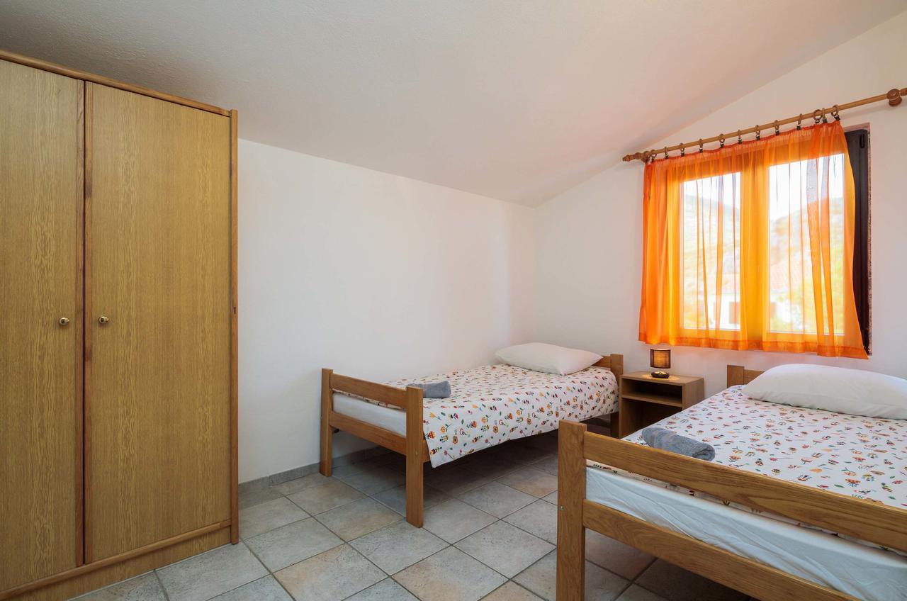 Apartments Loncar Seget Vranjica Zewnętrze zdjęcie