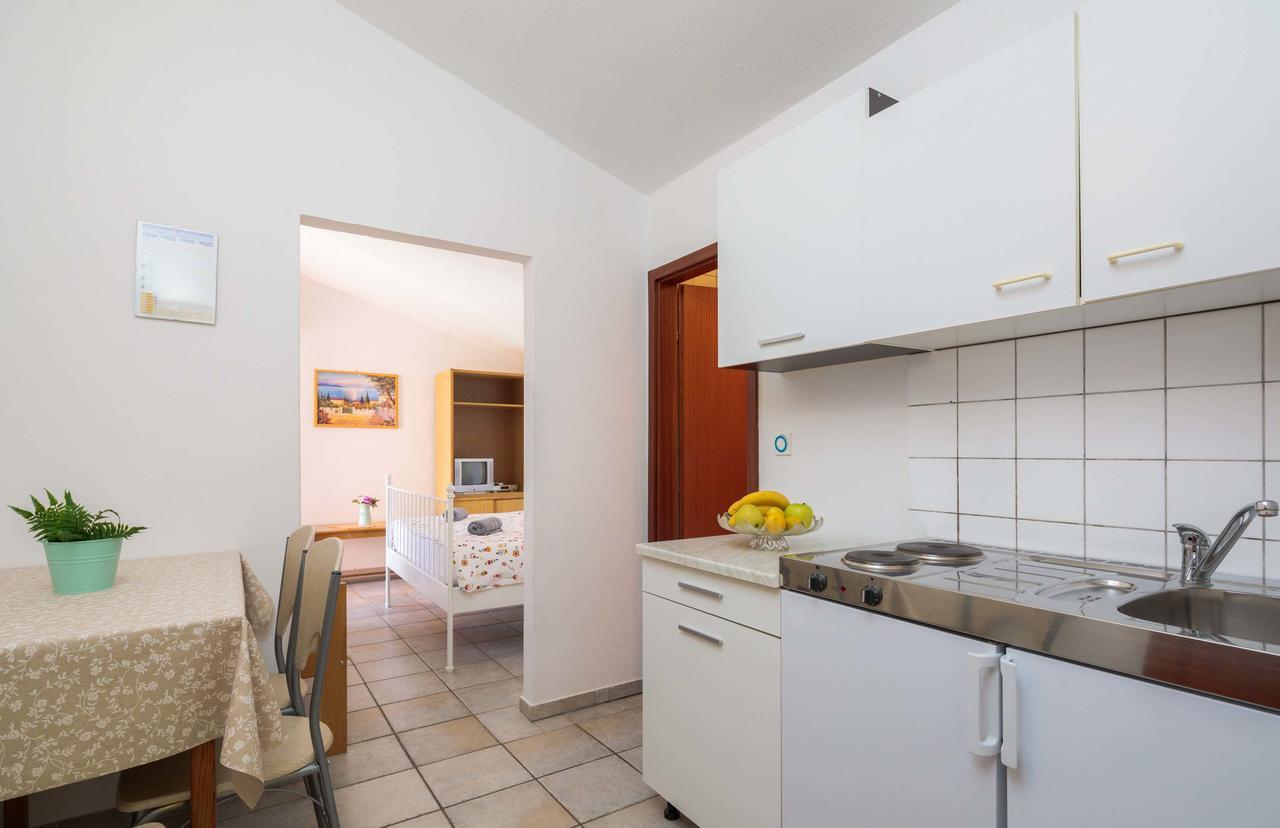 Apartments Loncar Seget Vranjica Zewnętrze zdjęcie