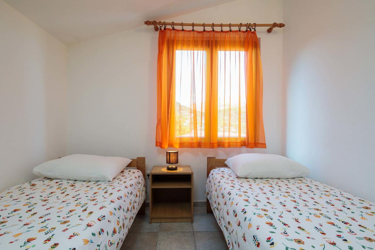 Apartments Loncar Seget Vranjica Zewnętrze zdjęcie