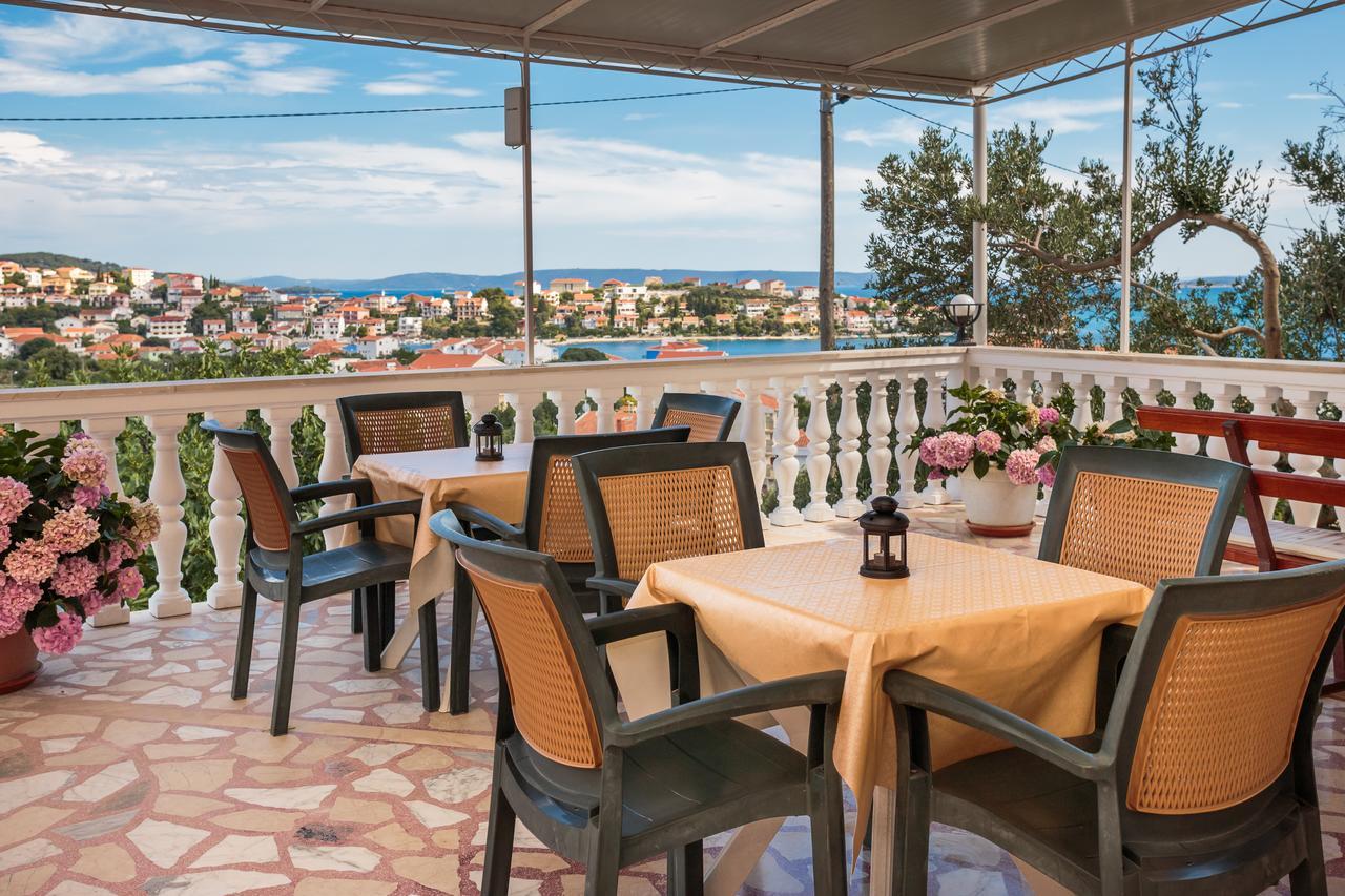 Apartments Loncar Seget Vranjica Zewnętrze zdjęcie