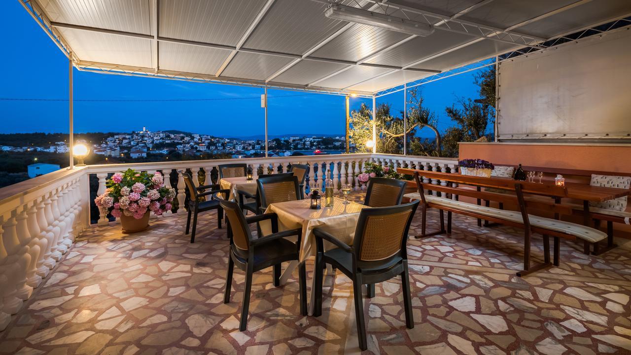 Apartments Loncar Seget Vranjica Zewnętrze zdjęcie